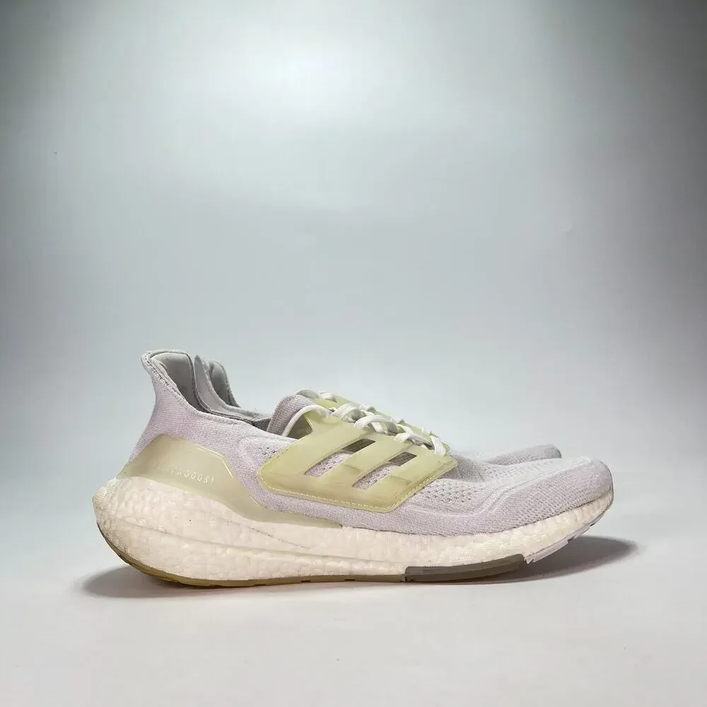 adidas Ultraboost 21 White Athletic Lace Up Road Running Shoes Men's Size 10
